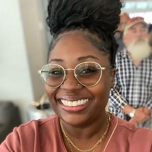 Meet your Posher, K. camille